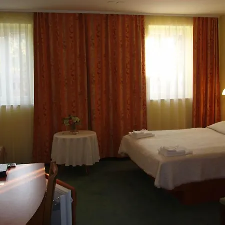 Klaudija S Charming & - One Bedroom *