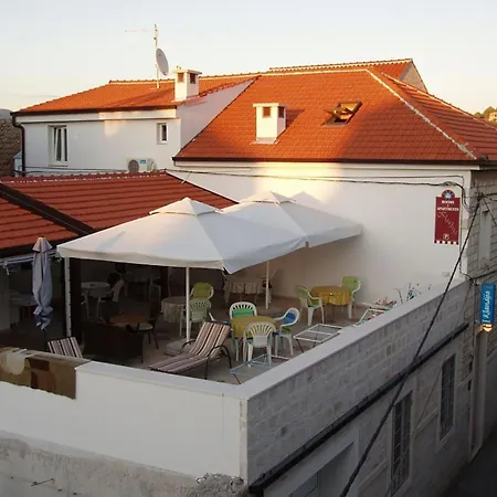 Klaudija S Charming & - One Bedroom *